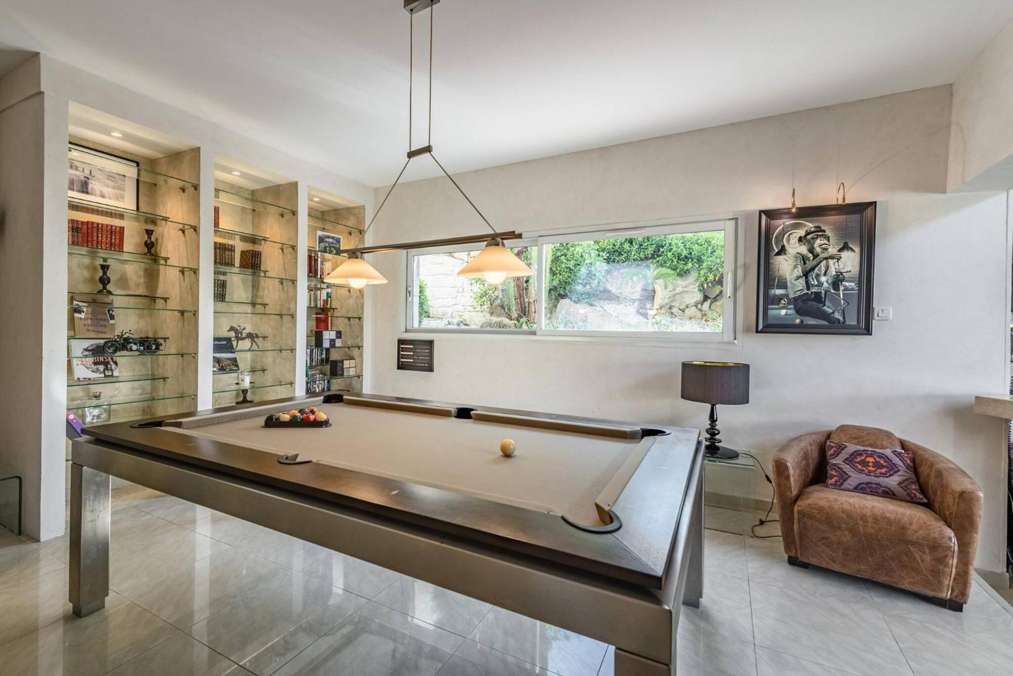 Diane By Terrys Homes Cannes